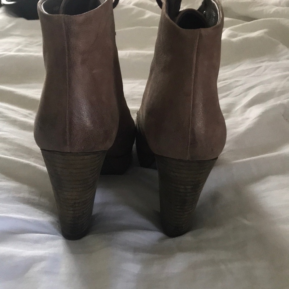 Steve Madden Raspy booties - Picture 5 of 5